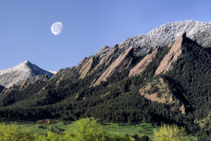  The Flatirons in Boulder, CO (Source: http://www.arrowphotos.com/Colorado/Boulder/i-Tjn992j/1/L/Colorado-Spring-Flatirons-Moonset-0870-L.jpg)