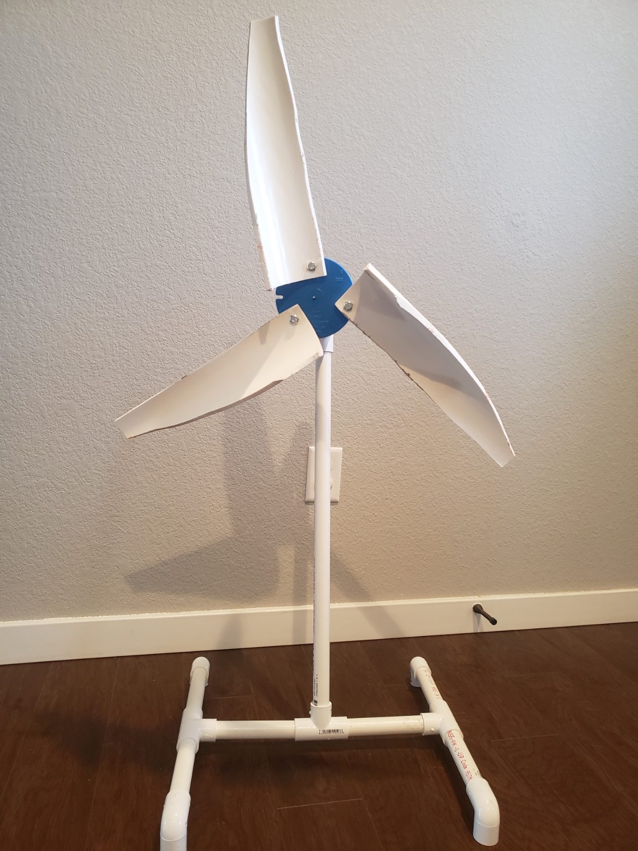 vertical wind turbine blade design